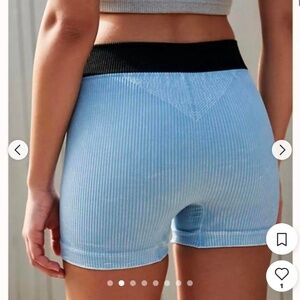 Free People Movement Prajna short size XS/S